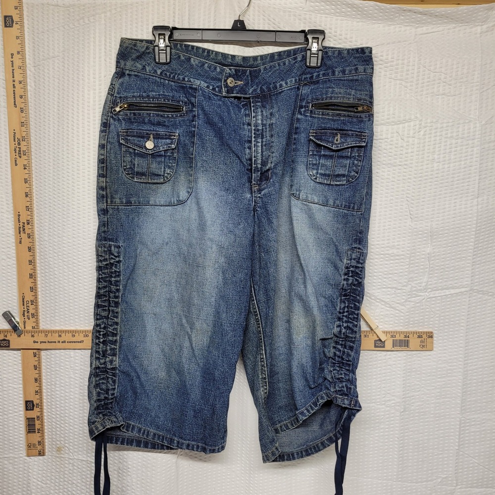 Squeeze Vintage Y2K Denim Capri Cargo Shorts Blue Size 16 Ruched Tie Hem